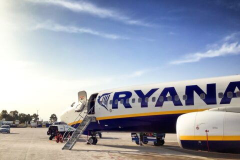 Ryanair: ok al rimborso per i positivi al Covid